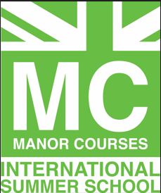 Manor Courses Logo